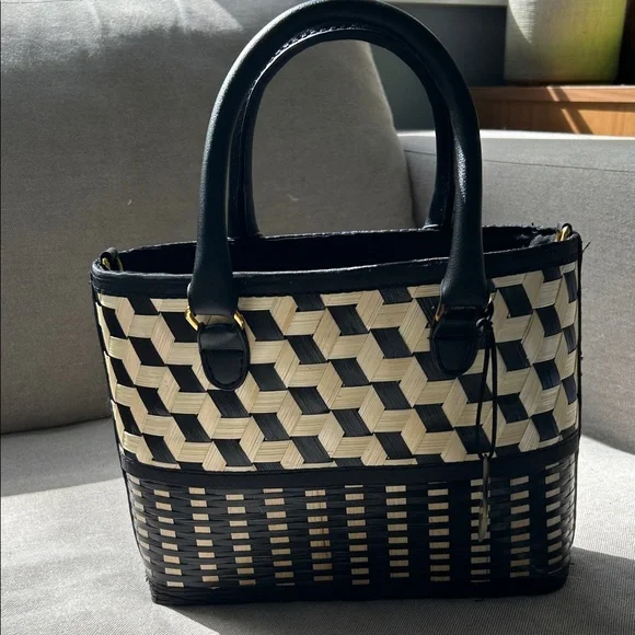 Woven Black & Cream Tote Bag - Designer Style - Picture 2 of 7